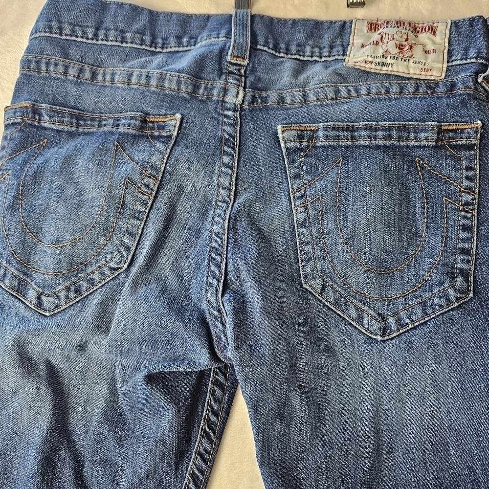 True Religion Jeans mens 34 Blue Denim Medium wash Vintage Retro 90s jeans Y2K